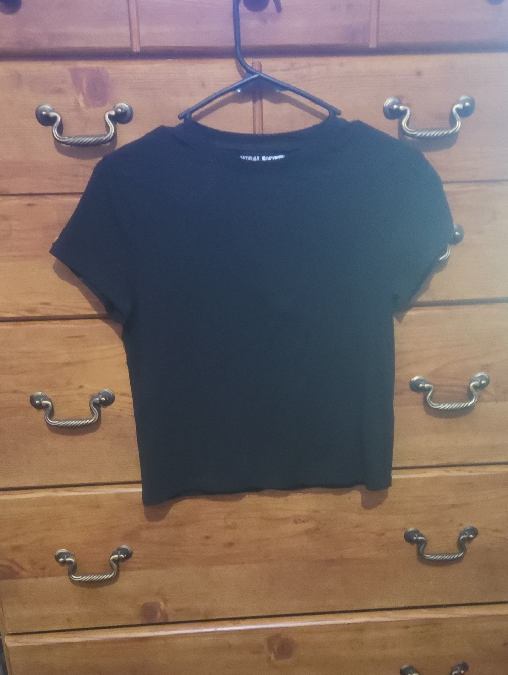 Women's Black Crewneck Crop Top - Minimal Style